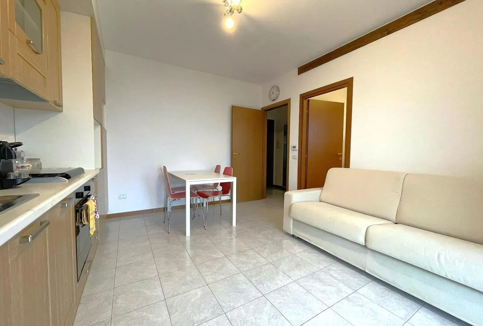 Happy Guest Apartments - Lake View And Pool Riva di Solto İtalya